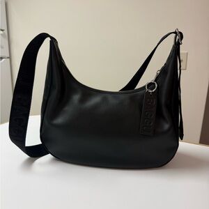 BAGGU Medium Recycled Leather Crescent Bag Black